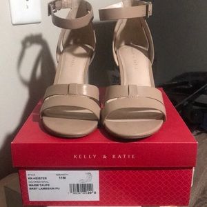 Kelly and Katie Heister Wedges 11M